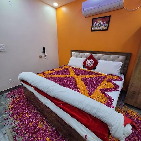 The Swiss Residency Hotel Greater Noida Ngoại thất bức ảnh